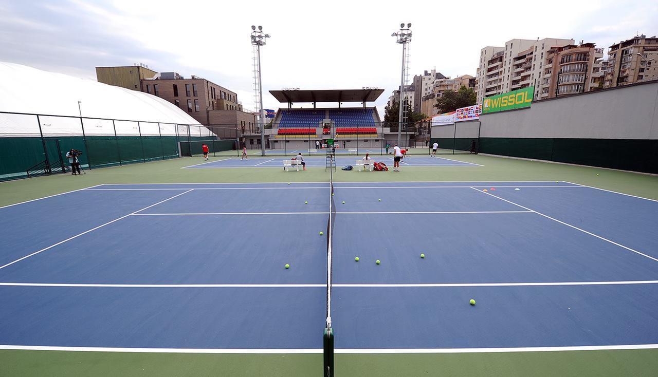 Tbilisi Apartment Tennis Court Eksteriør bilde